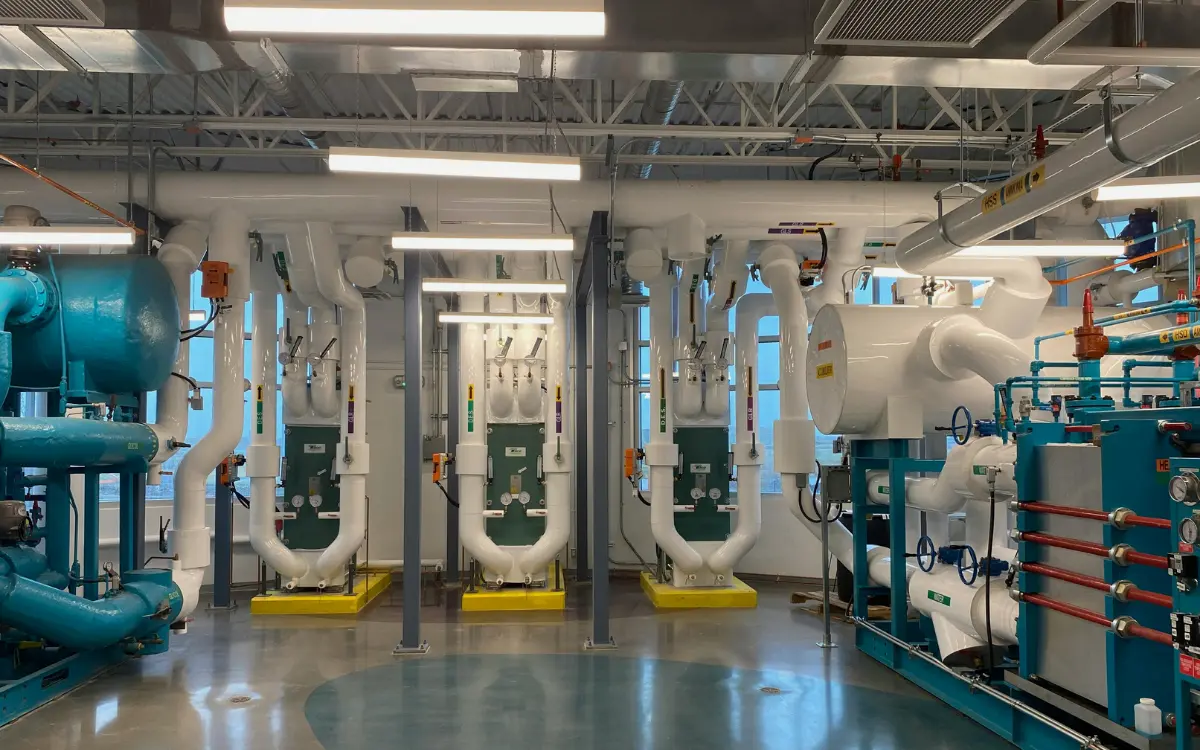 Industrial & Commercial End Users